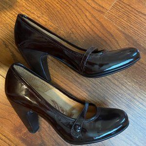 SOfft patent leather Mary Jane pumps